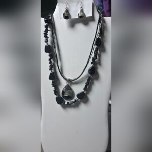 BLACK NECKLACE BUNDLE